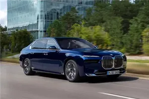 宝马中国开年王炸！30多款车型全面降价，Z高直降30万元