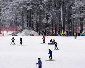 在四川畅享冰雪之乐