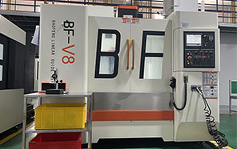 CNC 加工中心 BF-V8