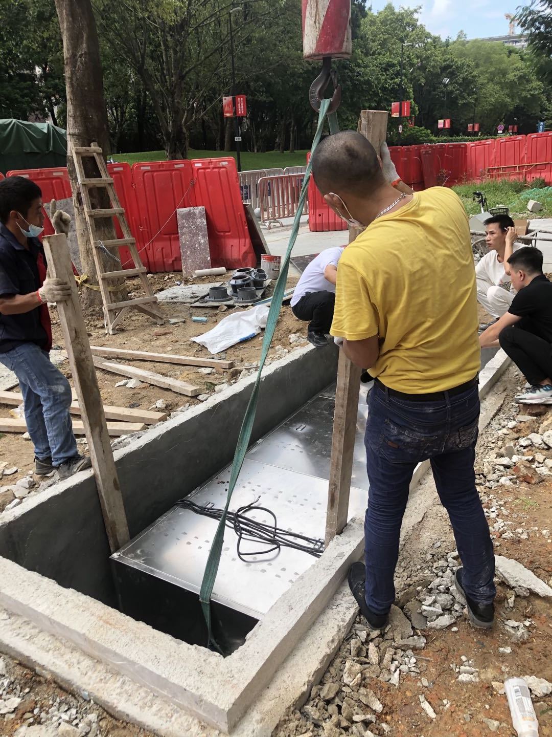 工地廚房 地埋式無動力油水分離器 安裝現場
