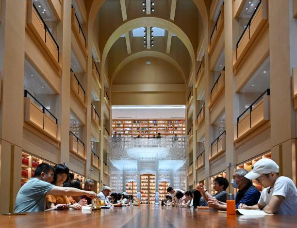 文化新观察·年度文化亮点丨高质量公共文化服务赋彩新时代美好生活