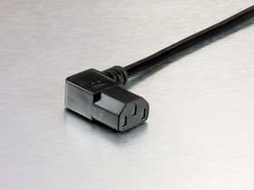 IS-17 (IEC 60320 C13)