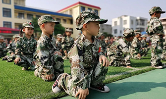 軍訓教學