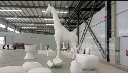 大型长颈鹿泡沫雕塑