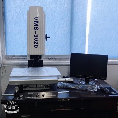 Manual quadratic projector