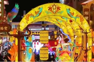 “沉浸式体验+多元场景”释放假日多彩活力 游客在文化与烟火气中欢度佳节