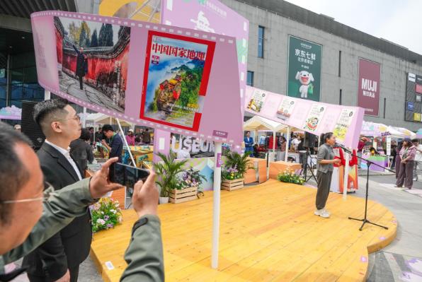 北京大兴荟聚广场变“文博市集”