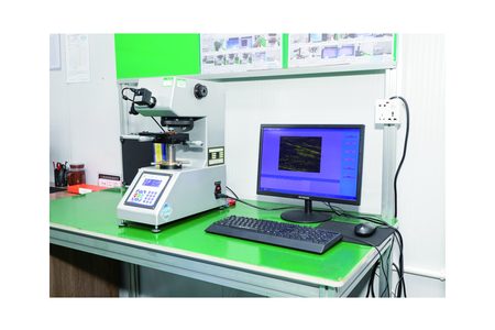 维氏数显硬度测试仪  HV-1000S